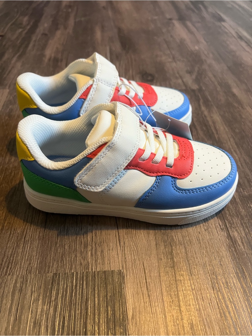 Cat & Jack Toddlers Multi-Color Athletic Sneakers with Hook-and-Loop Strap- 11